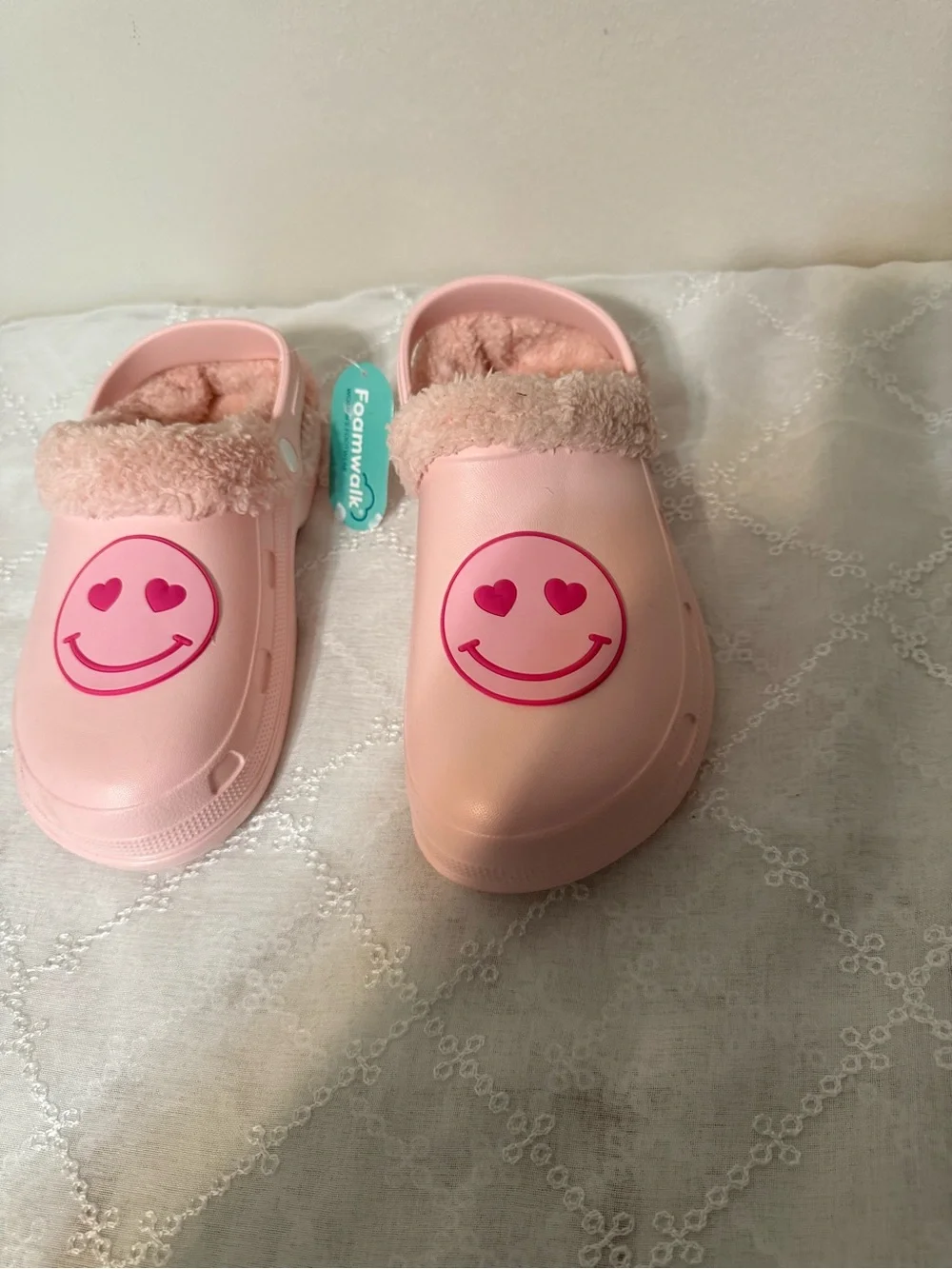 Kids Pink Fleece-Lined Heart-Eyes Clog